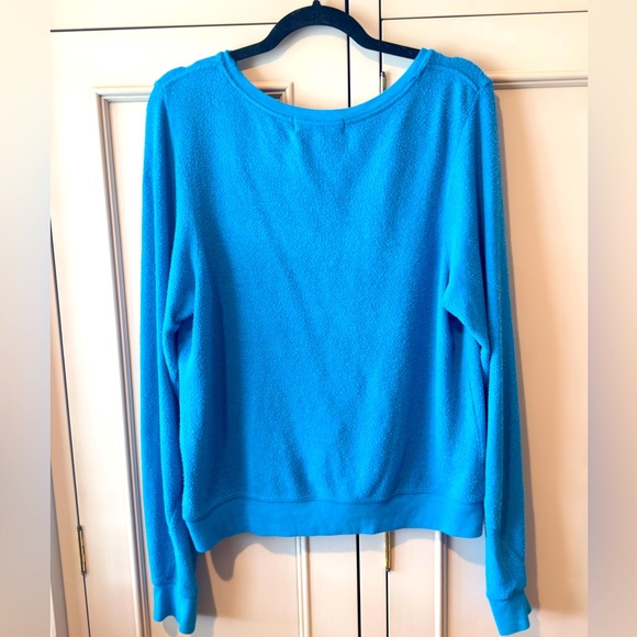 Wild Fox Turquoise “Mermaids Don’t Cry” Sweatshirt! So soft, size Small - Picture 5 of 5